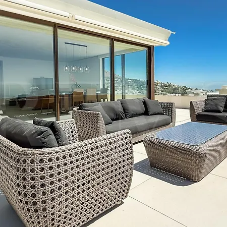 Seaview Gem With Terrace, Hot Tub And Pool Rems Appartement Fuengirola