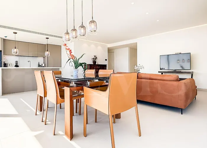 Seaview Gem With Terrace, Hot Tub And Pool Rems *