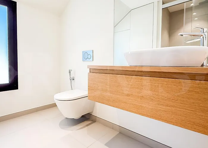 Seaview Gem With Terrace, Hot Tub And Pool Rems Apartament Fuengirola