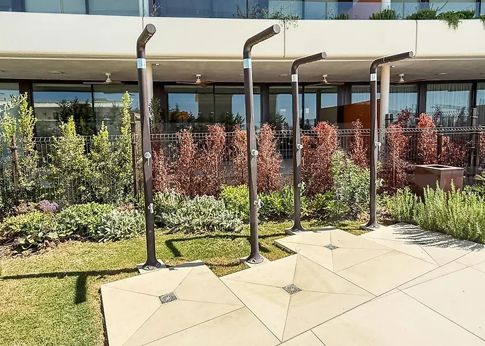 Seaview Gem With Terrace, Hot Tub And Pool Rems Apartament